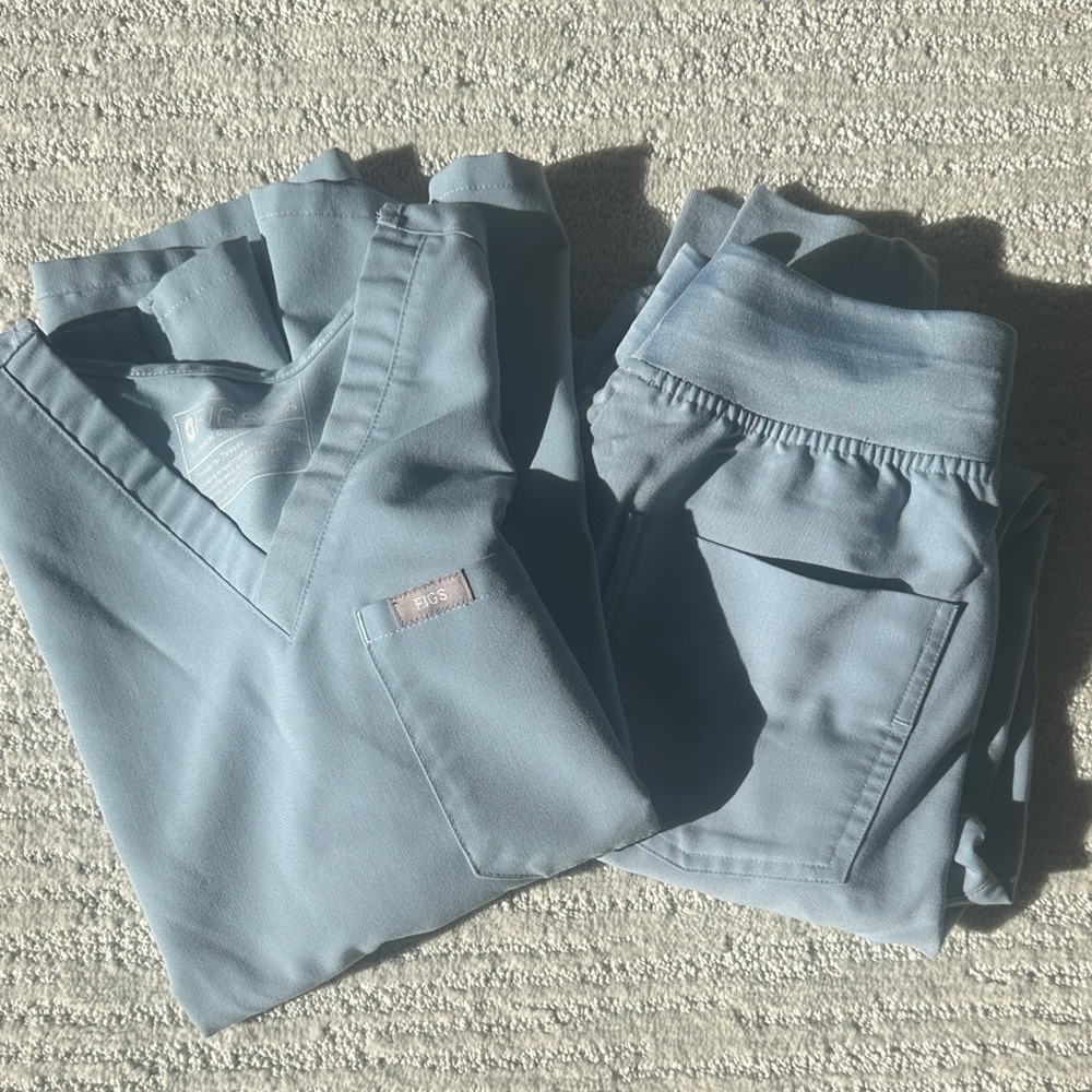 Figs Light Blue Scrub Set